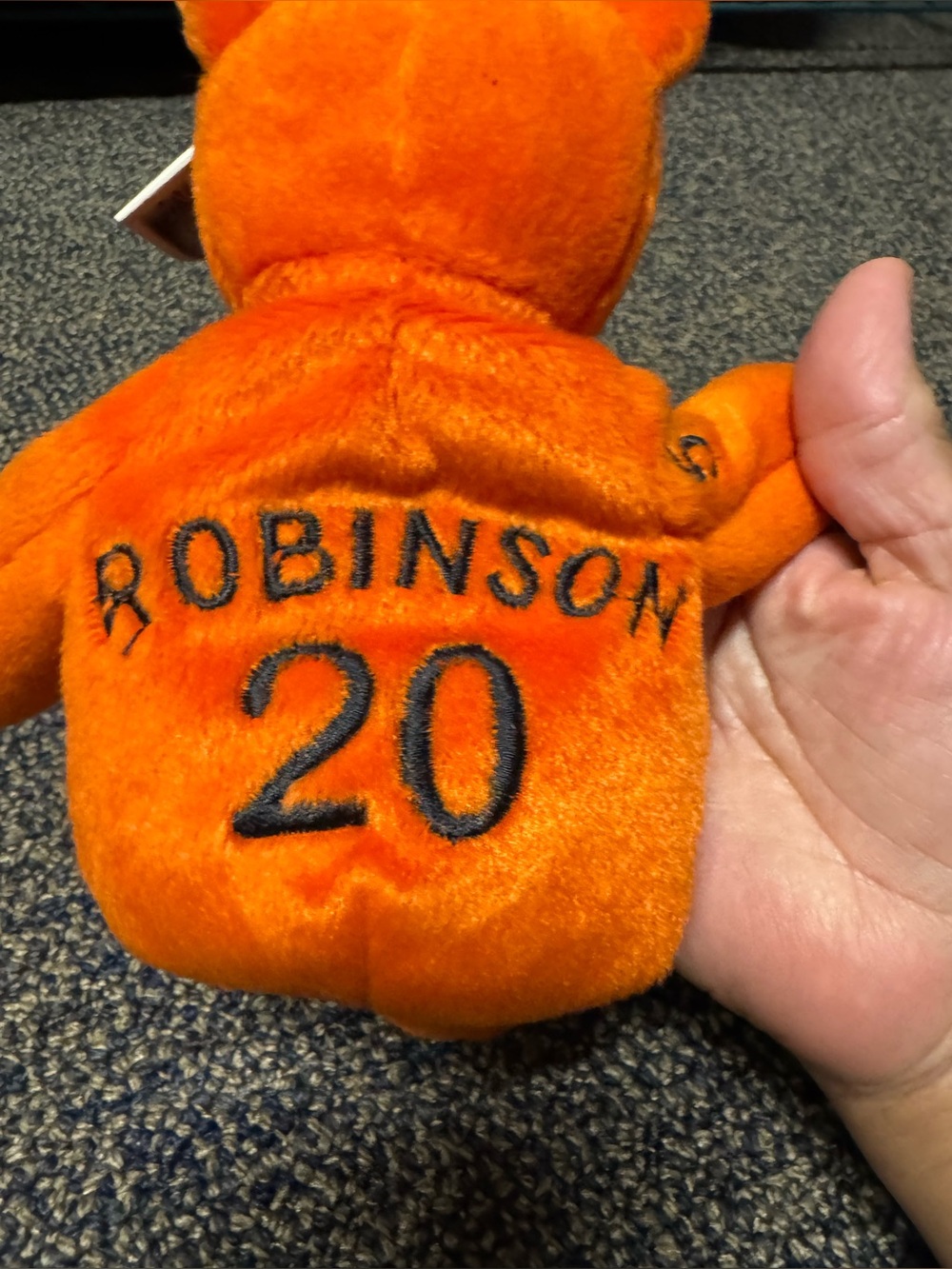 FRANK ROBINSON #20 COLLECTORS
500 HOME RUN CLUB BEAR 1 OF
15,000